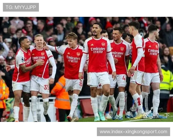 阿森纳准备对后防进行全面升级:打造坚不可摧的冠军防线 阿森纳准备对后防进行全面升级:打造坚不可摧的冠军防线