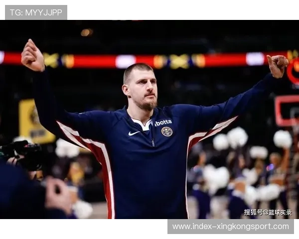 约基奇全场如指挥家,掘金攻守成熟稳固