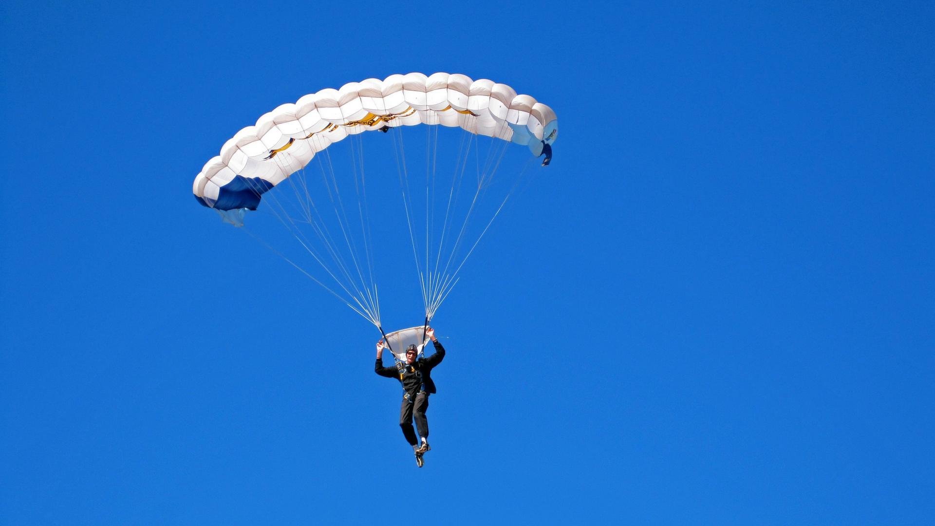 足球比赛中的门将英雄